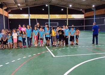 PREFEITURA DE ZORTÉA ENTREGA REFORMA DA QUADRA DE ESPORTES DA ESCOLA HORIZONTE NÚCLEO I