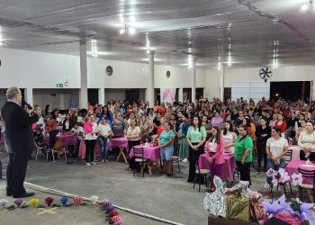 A PREFEITURA DE ZORTÉA PROMOVEU GRANDE EVENTO EM COMEMORAÇÃO AO DIA DAS MÃES