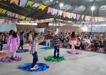SECRETARIA DE EDUCAÇÃO DE ZORTÉA REUNIU GRANDE PÚBLICO NA SUA TRADICIONAL FESTA JUNINA