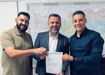 VERADORES MAICON MARTINAZZO E EDINHO MORO SOLICITAM A CONSTRUÇÃO DE UM TREVO NO ACESSO AO BAIRRO NOVO ZORTÉA