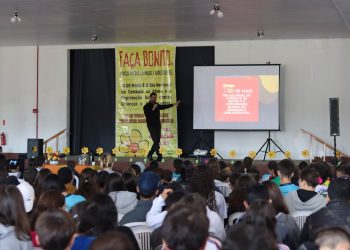 Palestra conscientiza jovens sobre combate ao abuso e exploração sexual infantil em Zortéa