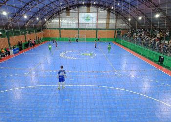 Primeira rodada do Campeonato Empresarial movimenta o Ginásio de Esportes de Zortéa