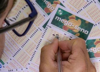 Mega-Sena: prêmio de R$ 27 milhões será sorteado neste sábado