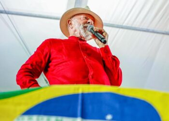"Trump quer criar nova ONU", diz Lula sobre Conselho de Paz