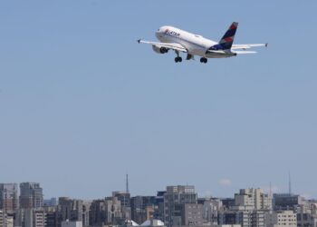 Greve na Argentina provoca alteração nos voos da Latam