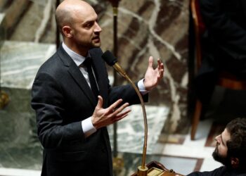 Após encontro com Israel, ministro francês não vê fim próximo a guerra