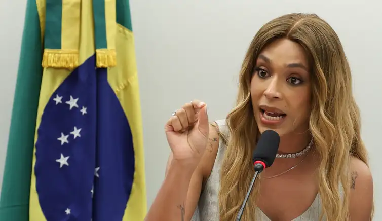 Brasília-DF - 18/03 /2026 -  Deputada Erika Hilton durante a primeira reunião da comissão de Defesa dos direitos da Mulher. Foto: Lula Marques/ Agência Brasil. 