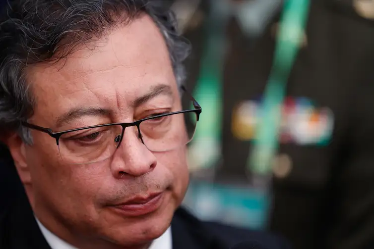 Rio de Janeiro (RJ) 18/11/2024 - O presidente da Colômbia, Gustavo Petro, fala à imprensa na 19° Reunião de Cúpula do G20, no Museu de Arte Moderna. Foto: Fernando Frazão/Agência Brasil