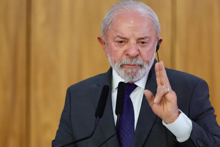 Fabio Rodrigues-Pozzebom/Agência Brasil Brasília, 09/03/2026 Declaração a imprensa, durante encontro do presidente Luiz Inácio Lula da Silva com o presidente da África do Sul, Cyril Ramaphosa. Foto: Fabio Rodrigues-Pozzebom/ Agência Brasil