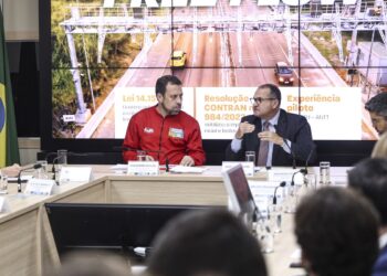 Governo suspende 3,4 milhões de multas por não pagar pedágio