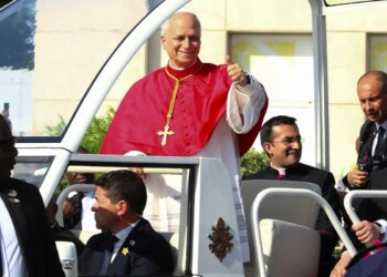 Papa: estou na África para encorajar católicos, não debater com Trump