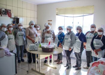 Curso de pães, massas e biscoitos reúne grande participação em Zortéa