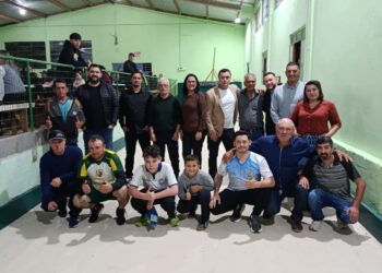 Reforma do salão, poço artesiano, reservatório, rede de água e reforma da cancha de bocha são inaugurados na comunidade de Volta Grande