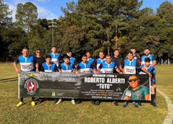 Roberto Alberti (Tuto) é homenageado pelas equipes que disputam o Campeonato Interbairros de Zortéa