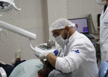 Comissão do Senado aprova novo piso salarial de médicos e dentistas