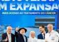 Lula entrega aparelhos de radioterapia em São Paulo